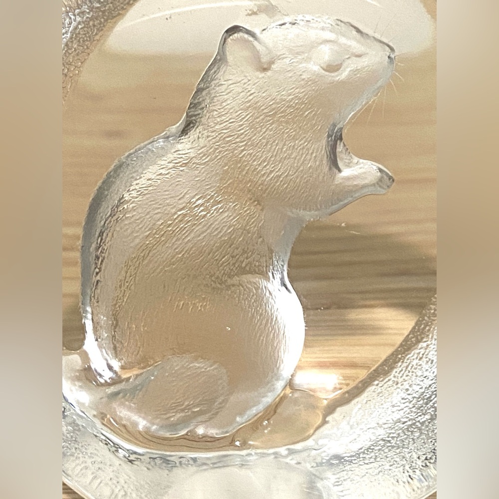 Mats  Jonasson Swedish Crystal Chipmunk Paperweight - Picture 2 of 8